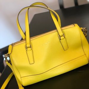 Coach bag with detachable crossbody strap